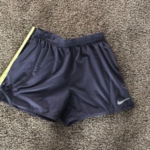 Men’s large Nike running shorts